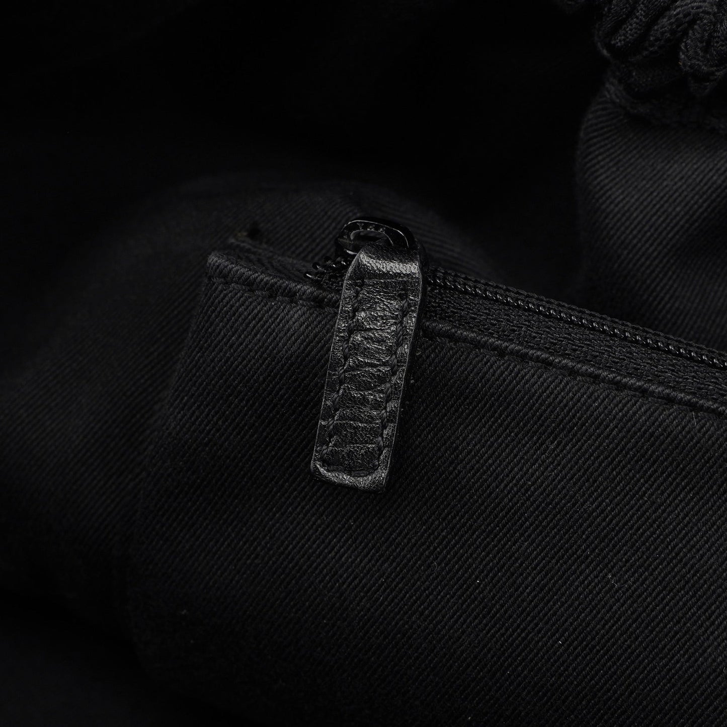 76554 Black GG Dual Handle Bag