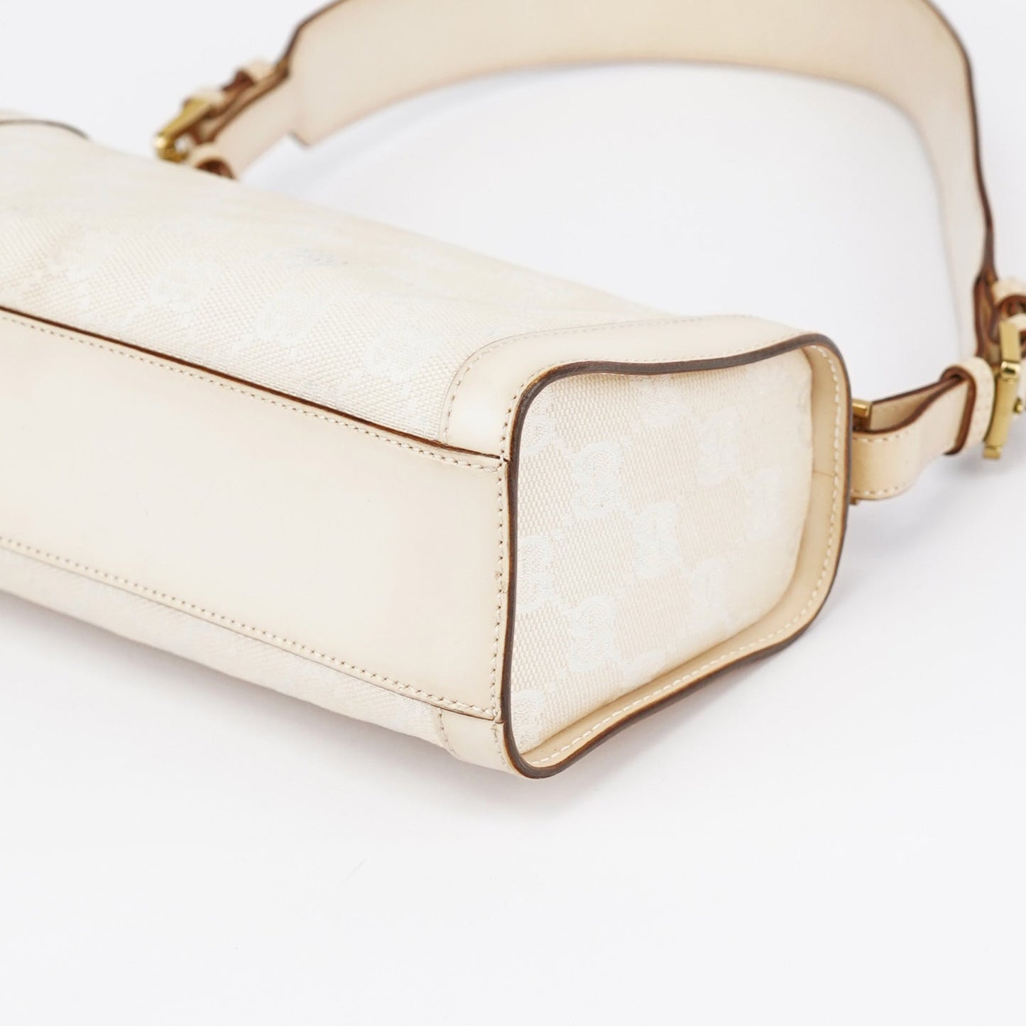 92707 Off White GG Shoulder Bag