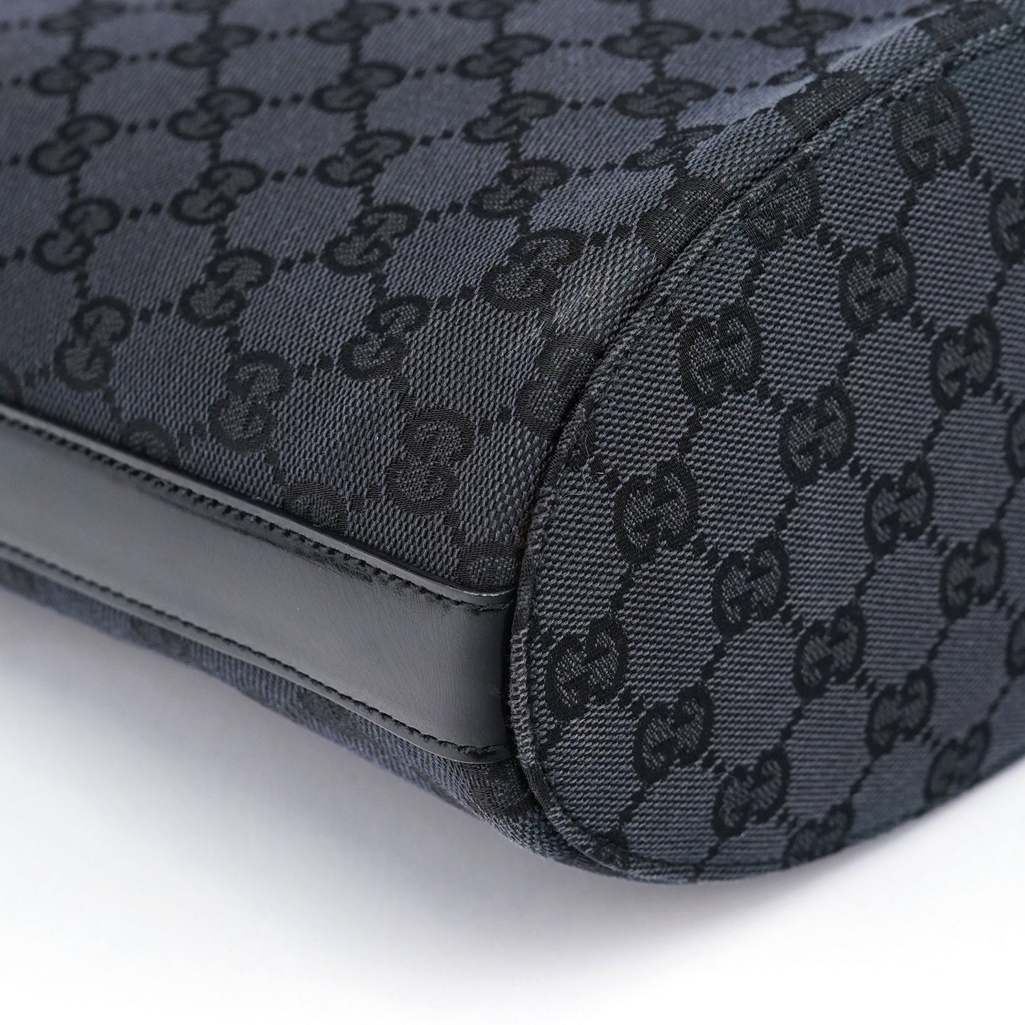 Anthracite GG Plastic Bucket Bag