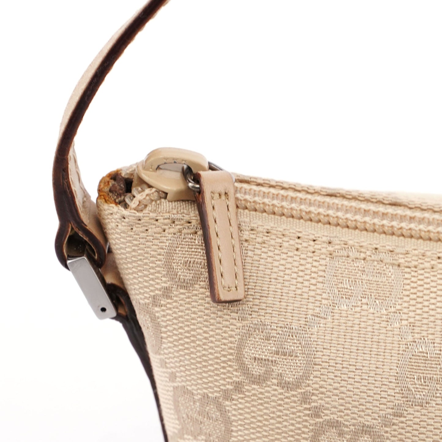 Beige GG Boat Pochette