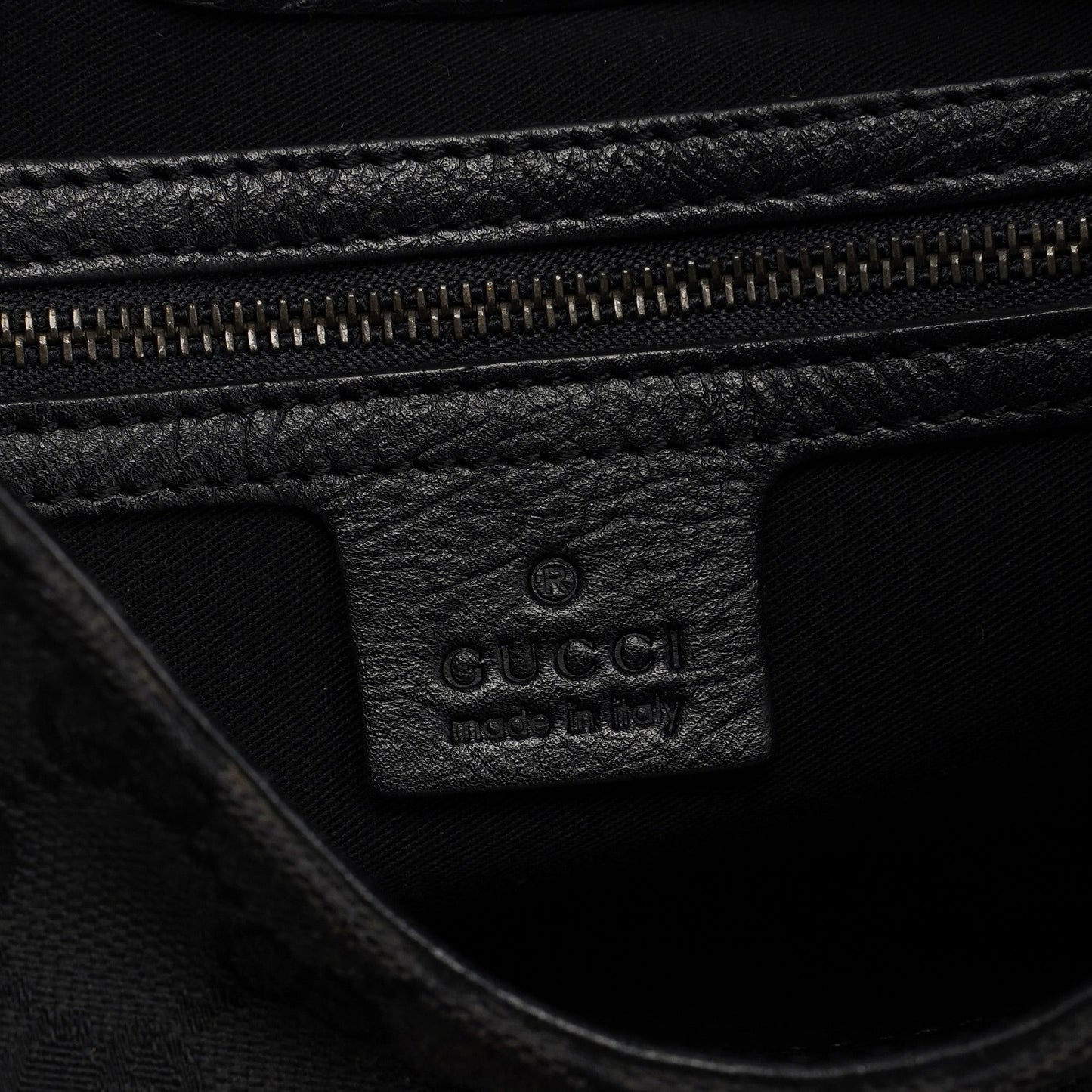 Black GG Wood Handle Shoulder Bag