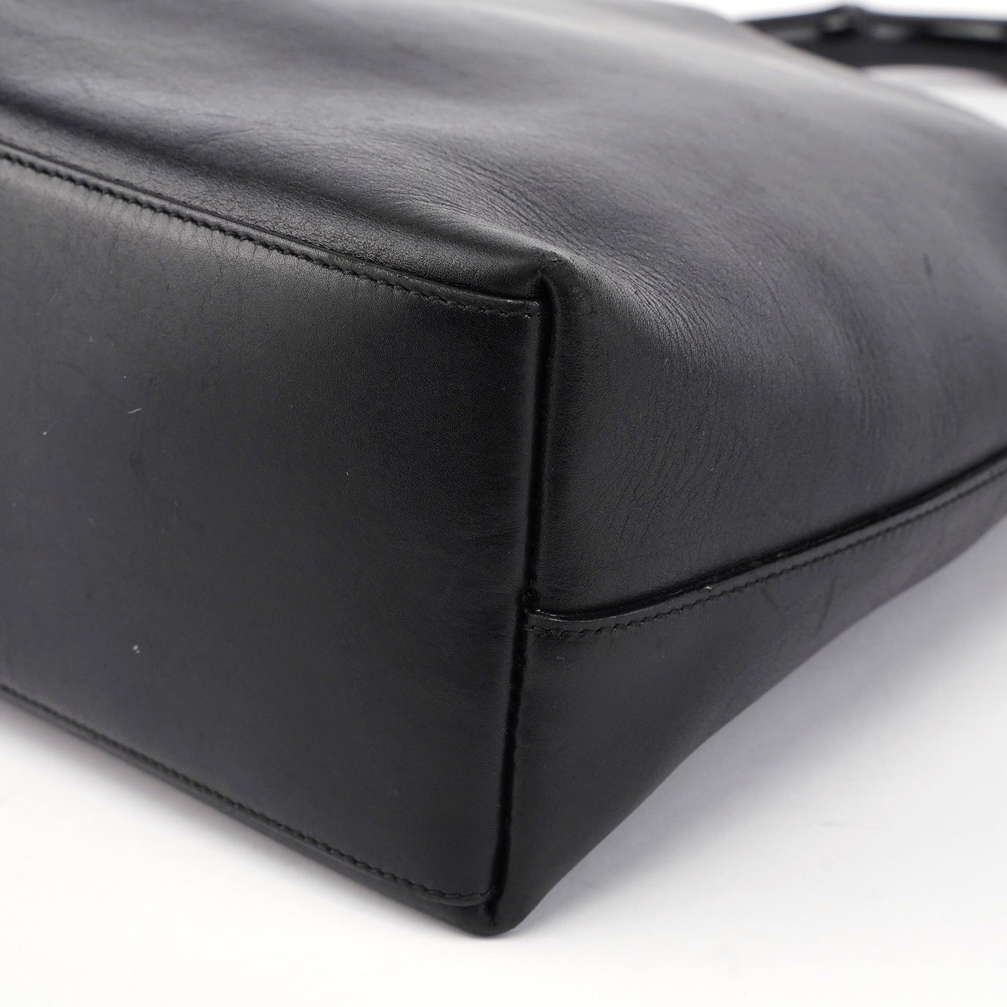 Black Leather Bamboo Shoulder Bag W/ Pouch