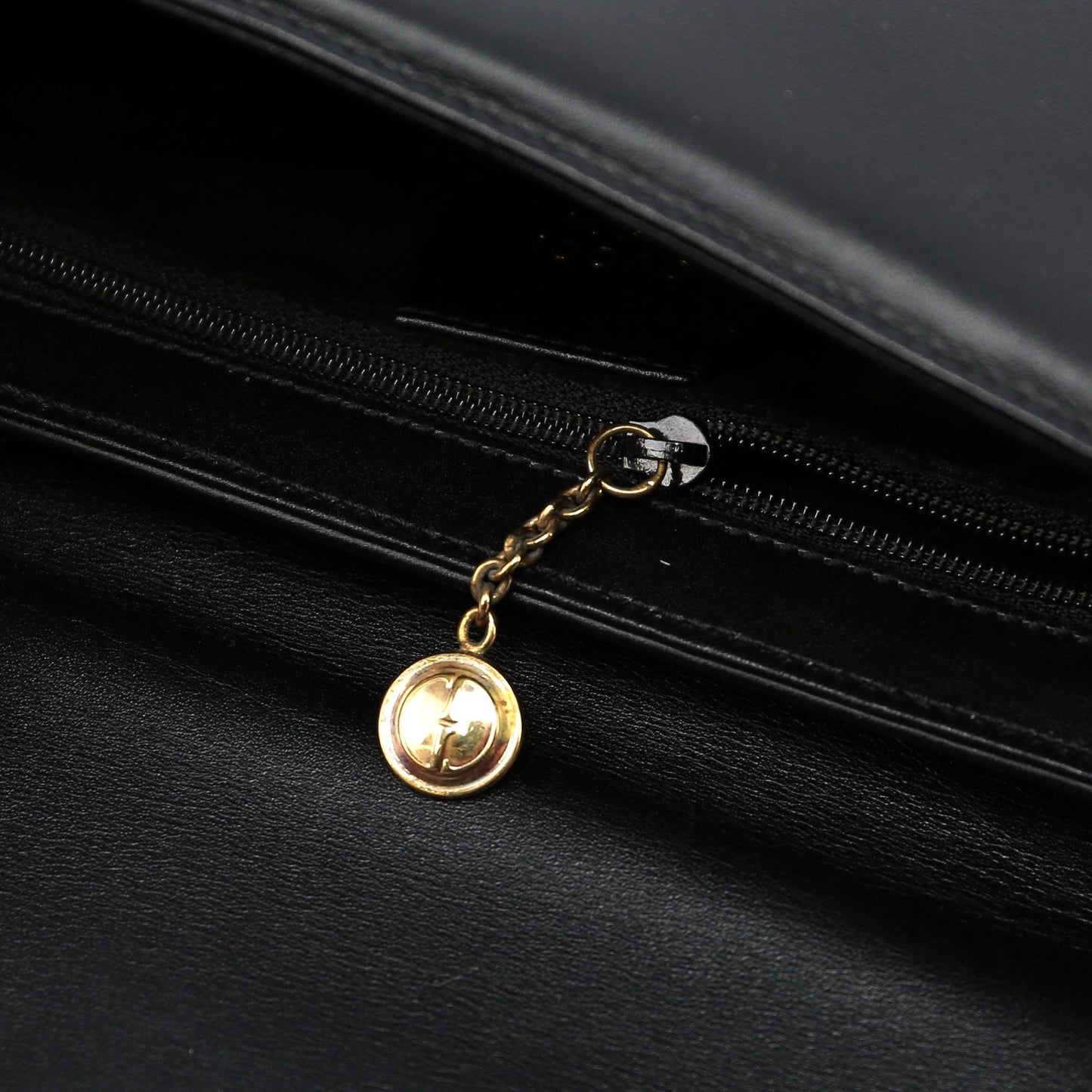Black Leather Gold G Shoulder Bag