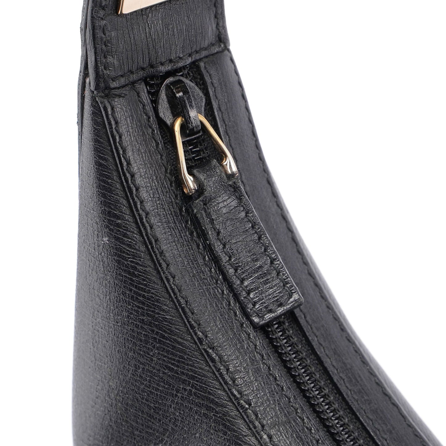 Black Leather Shoulder Bag Plaque