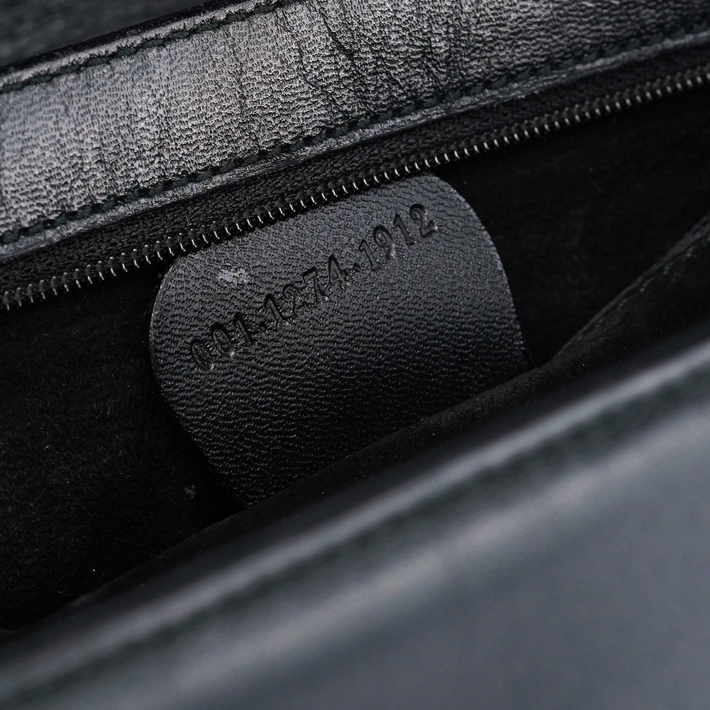 Black Leather Square G Shoulder Bag