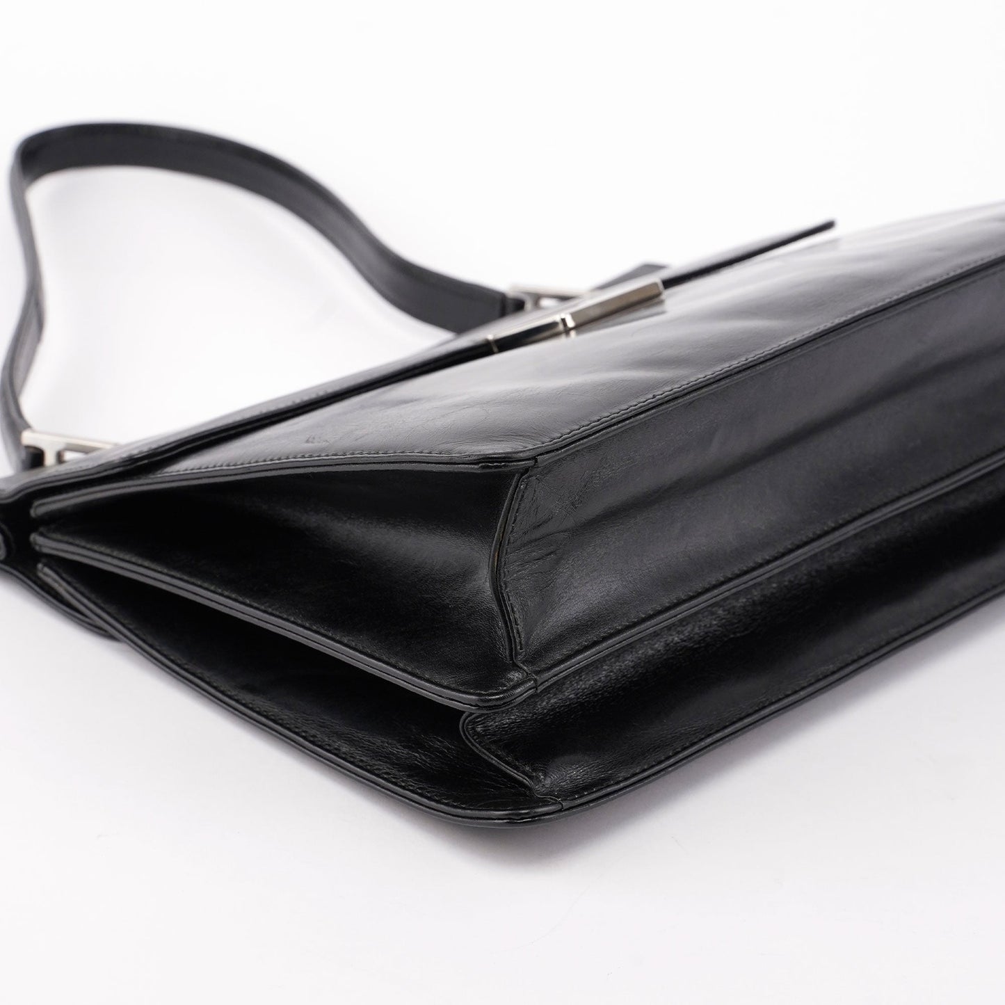 Black Silver Square G Shoulder Bag