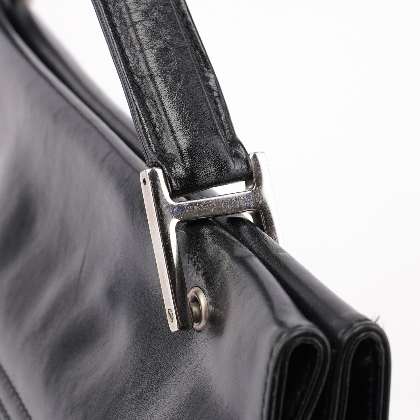 Black Silver Square G Shoulder Bag
