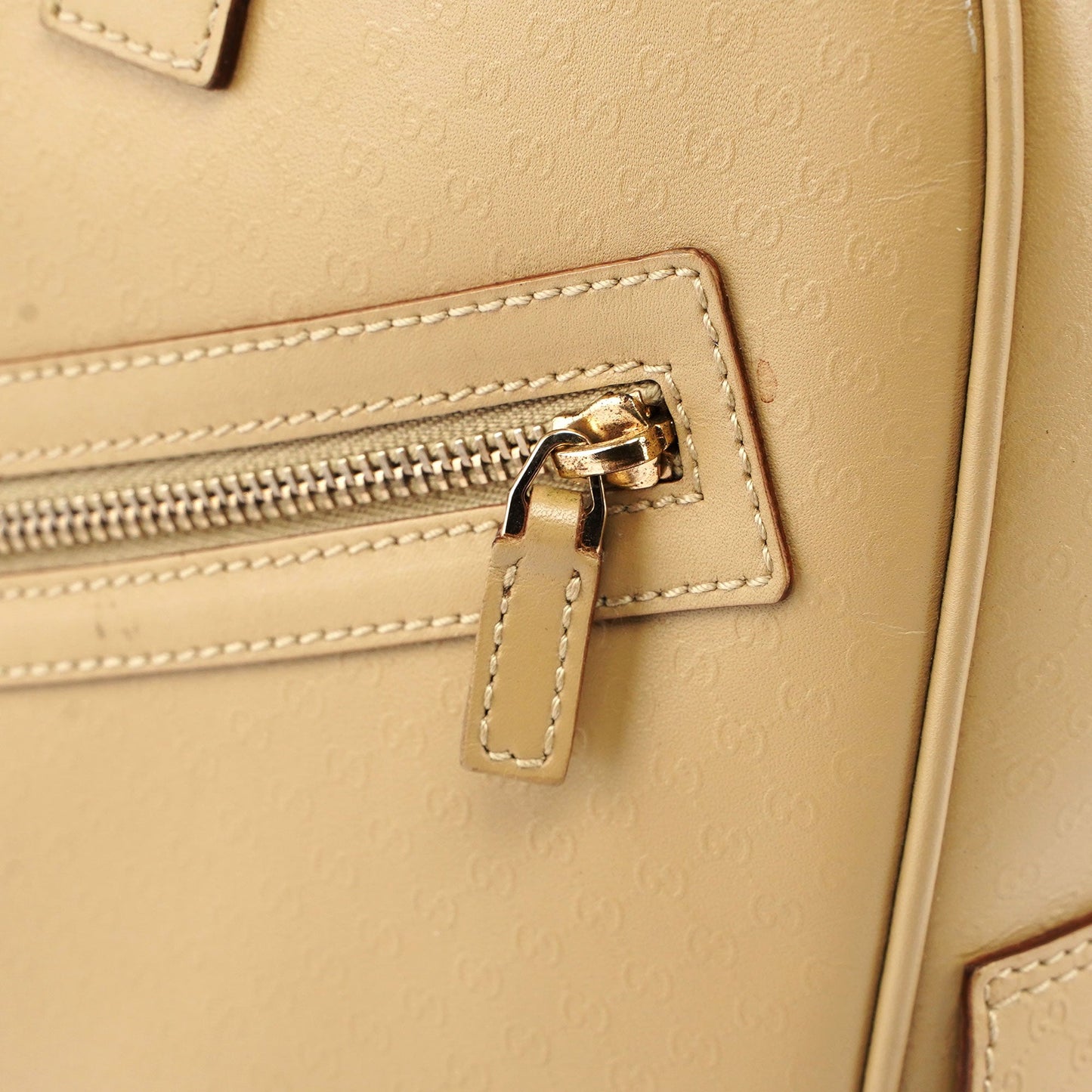 Gucci Beige Leather Bag