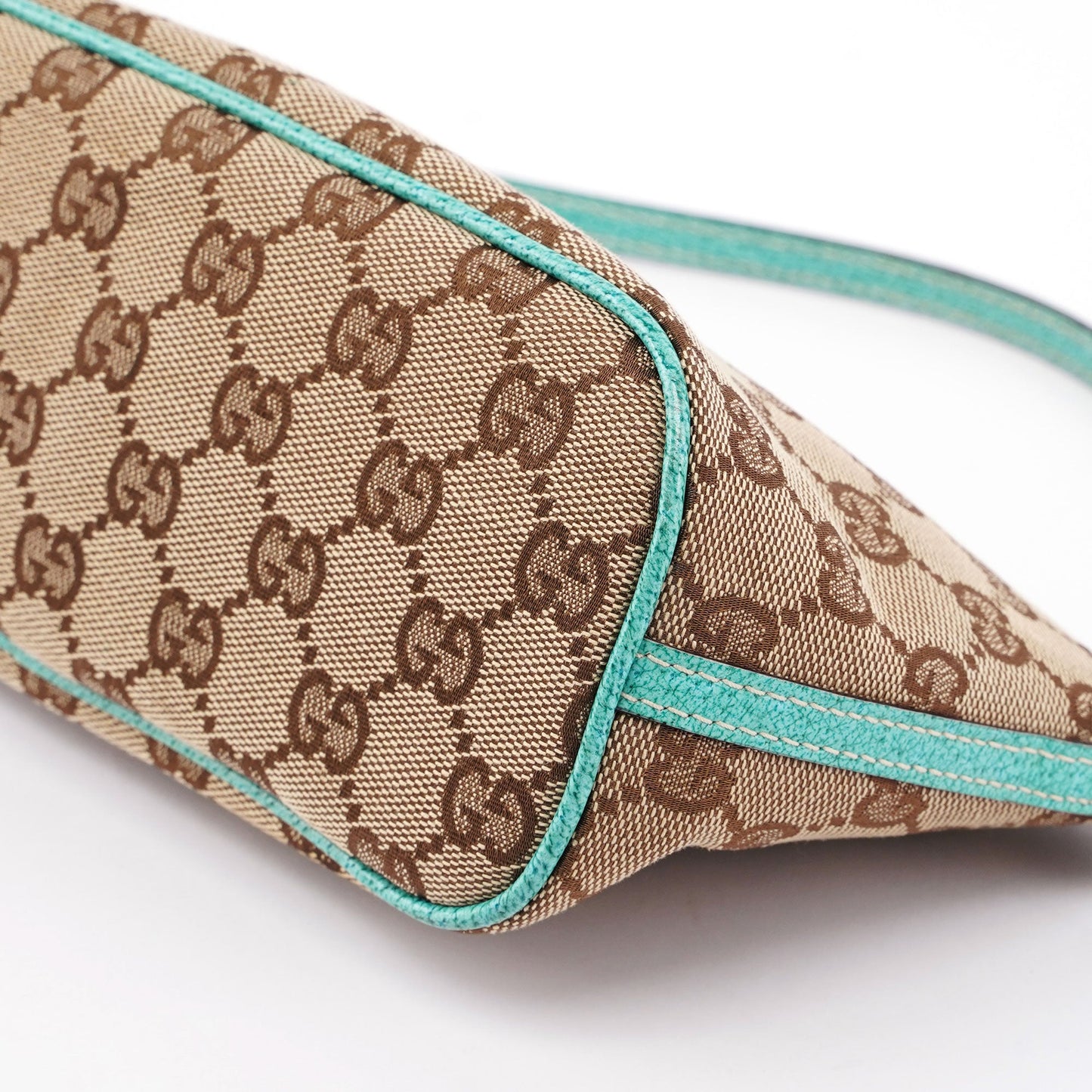 Gucci Beige Turquoise Boat Pochette DARK