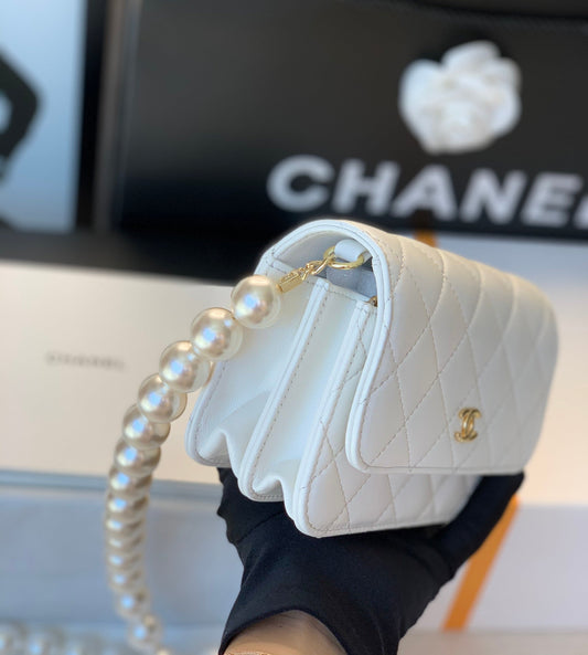 Chanel - Luxury Bag - CHL - 834