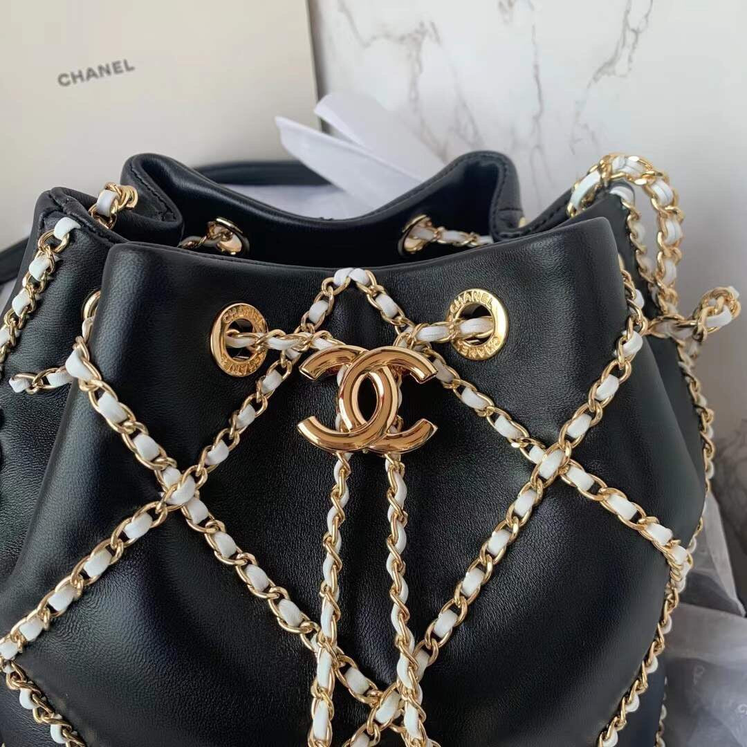 Chanel - Luxury Bag - CHL - 877