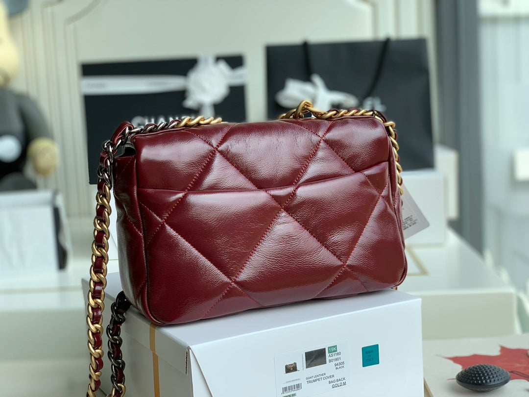 Chanel - Luxury Bag - CHL - 738