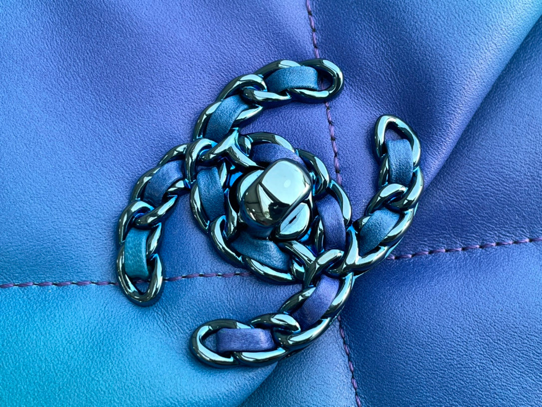 Chanel - Luxury Bag - CHL - 739