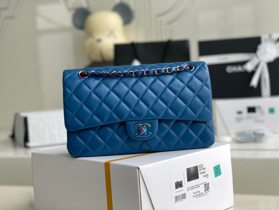 Chanel - Luxury Bag - CHL - 742