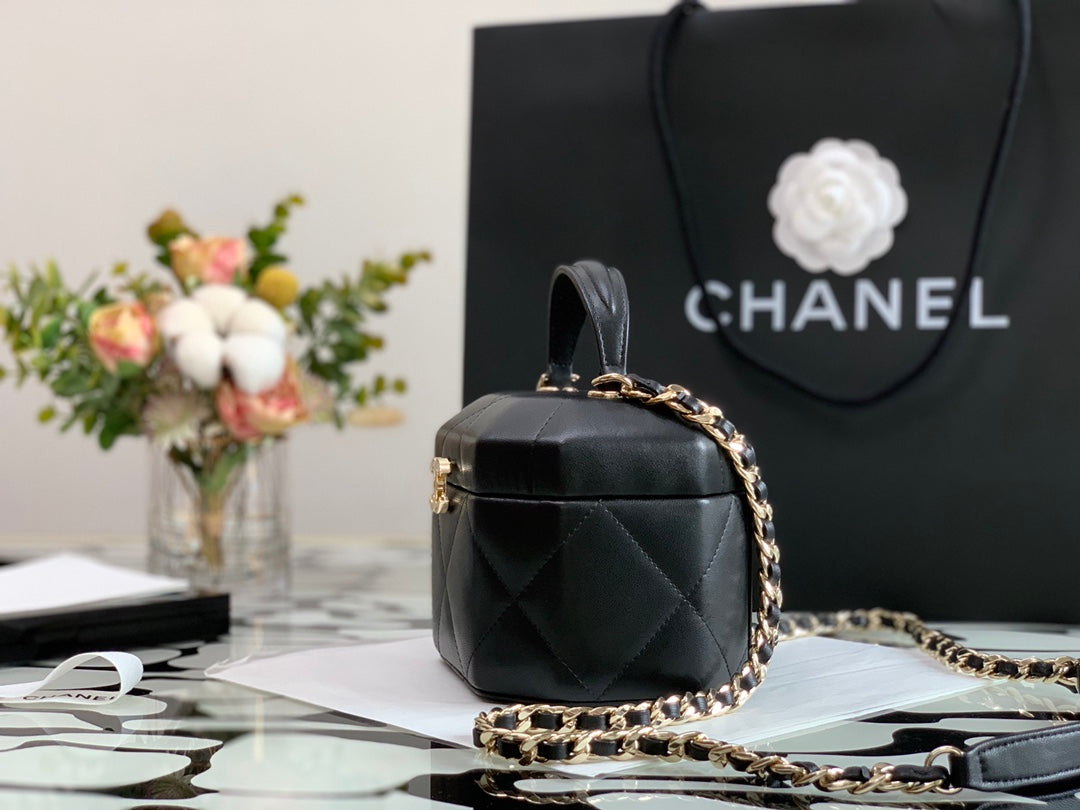 Chanel - Luxury Bag - CHL - 917