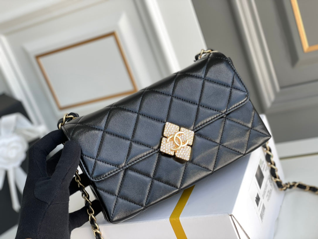 Chanel - Luxury Bag - CHL - 1162