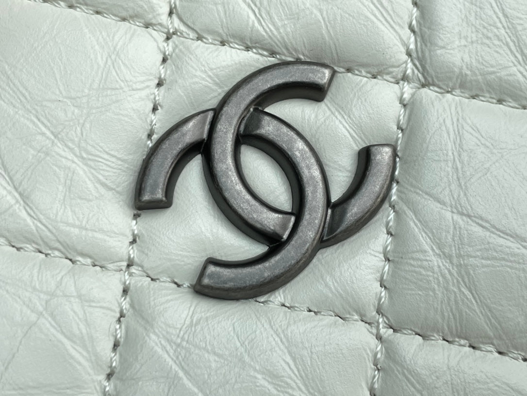 Chanel - Luxury Bag - CHL - 907