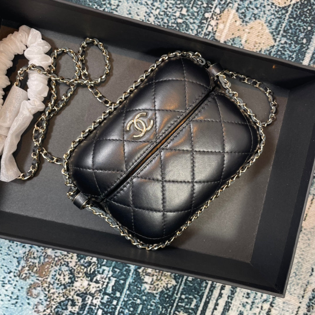 Chanel - Luxury Bag - CHL - 897