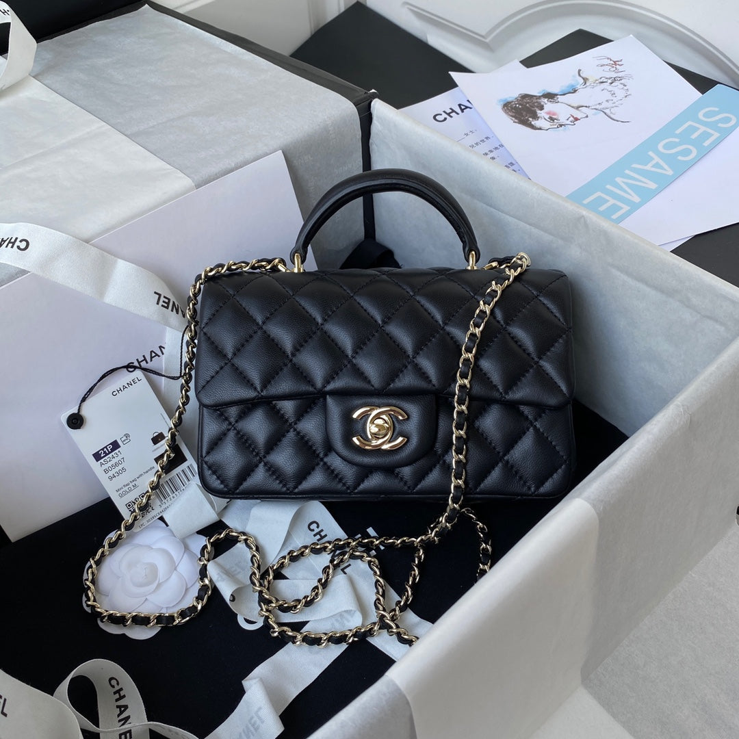 Chanel - Luxury Bag - CHL - 685