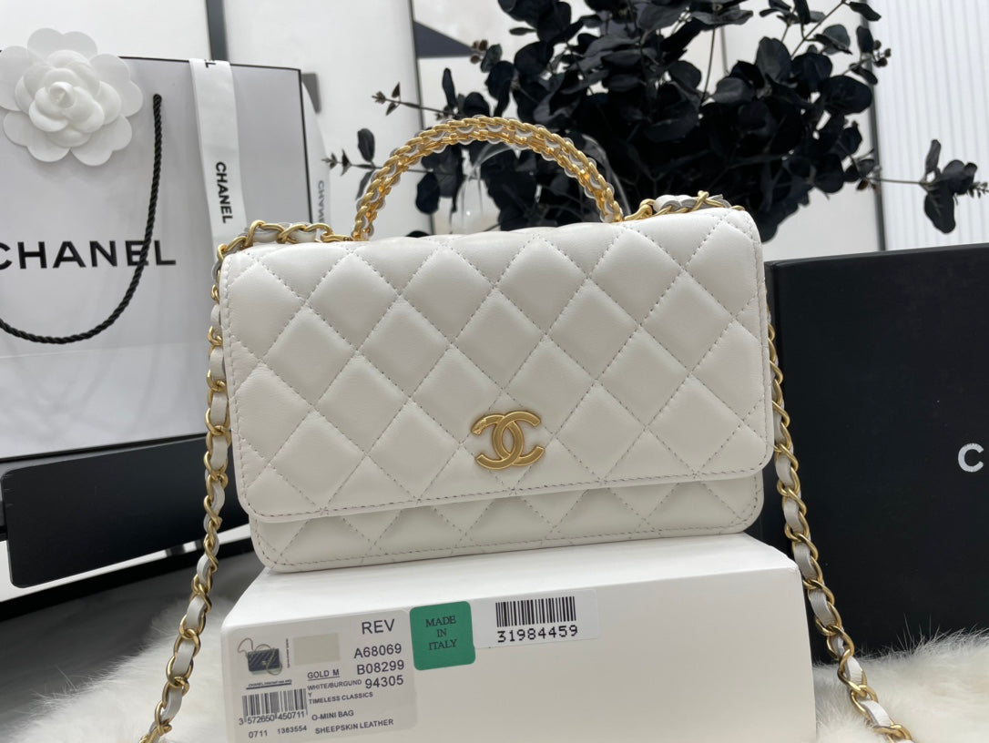 Chanel - Luxury Bag - CHL - 497