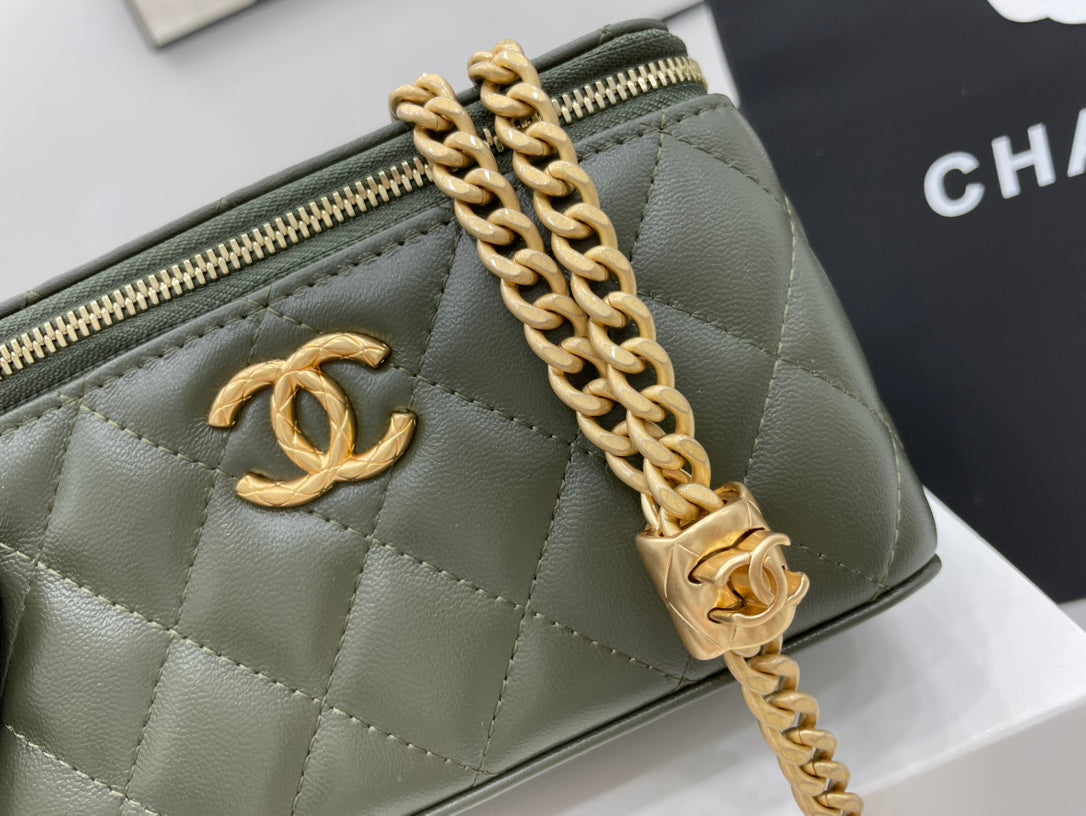 Chanel - Luxury Bag - CHL - 619