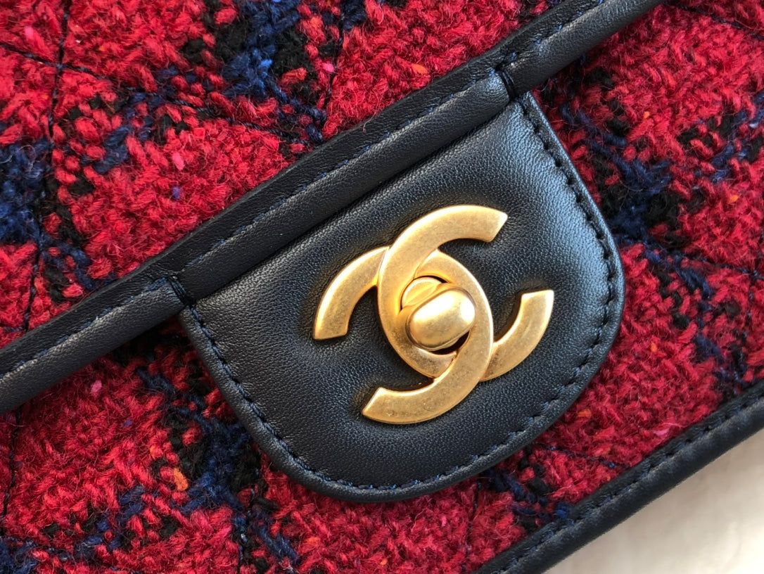 Chanel - Luxury Bag - CHL - 435